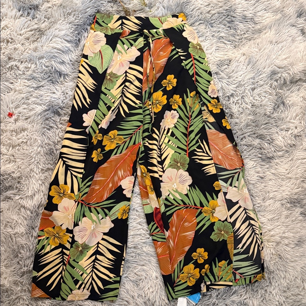 Cupshe Black Tropical Floral Wide-Leg Pants